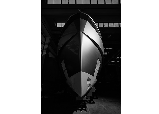 WHY200: upcoming launch of the first full-wide-body superyacht that combines design, space and speed. 