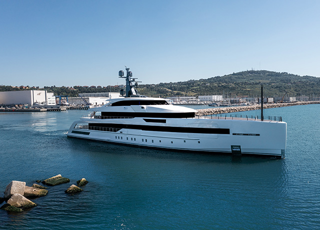 CRN delivers the M/Y RIO superyacht.<br />
 