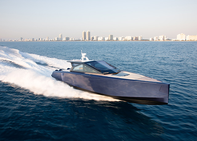 Palm Beach gets world's first view of the innovative new wallypower58X. 