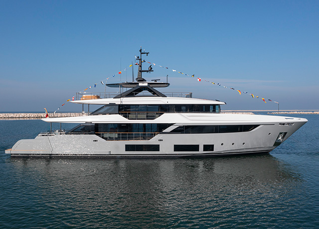 First Custom Line Navetta 38 launched.<br />
 