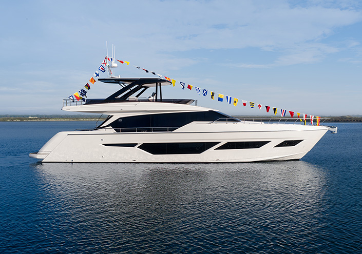 <div>New Ferretti Yachts 720 launched.</div>

